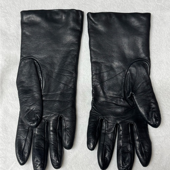 Lord & Taylor Black Leather Gloves - Picture 3 of 4